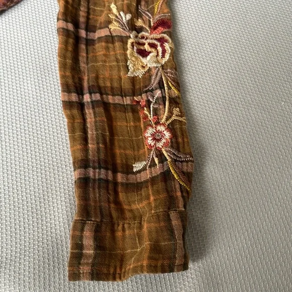 Johnny Was Varlese Multicolor Embroidered Plaid Oversized Shirt Size XS - Picture 11 of 13